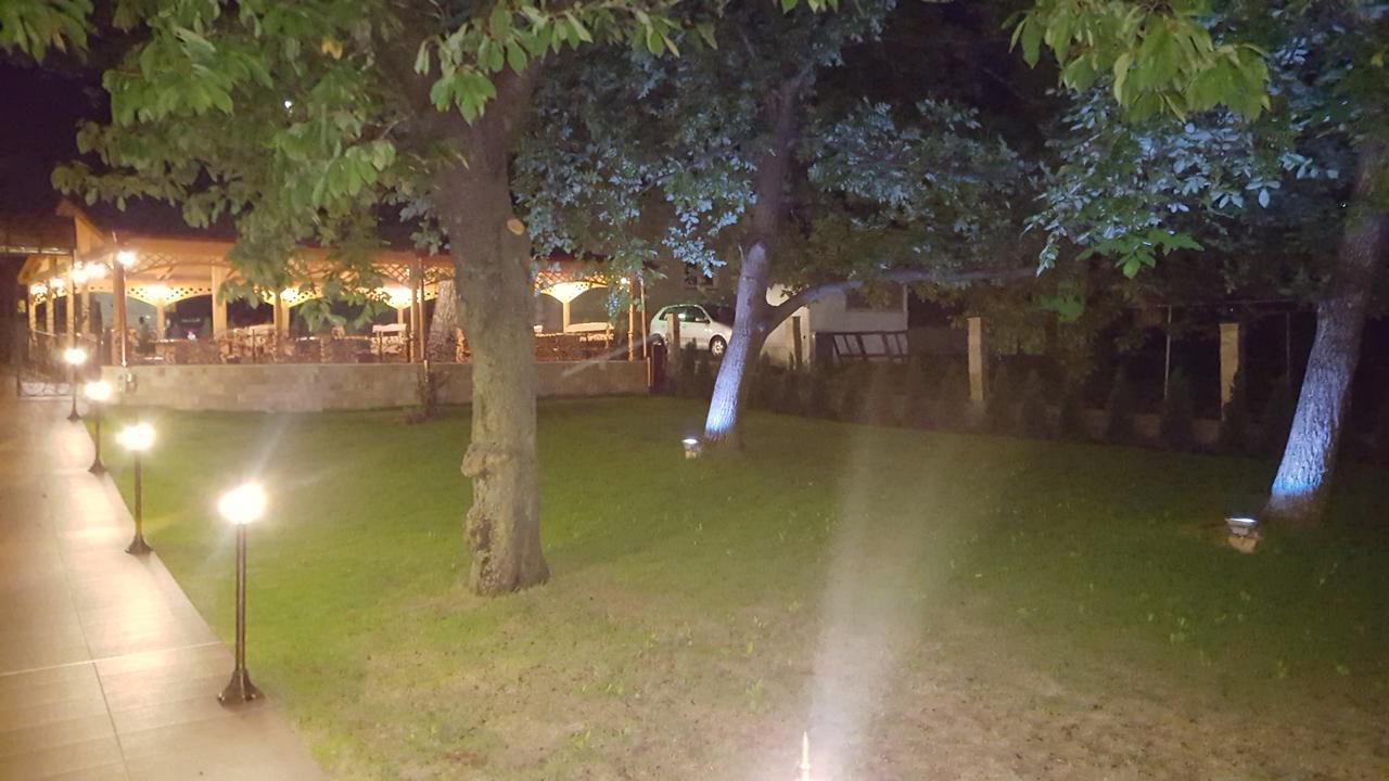 Gasthof Kaiser Ybbs an der Donau Esterno foto